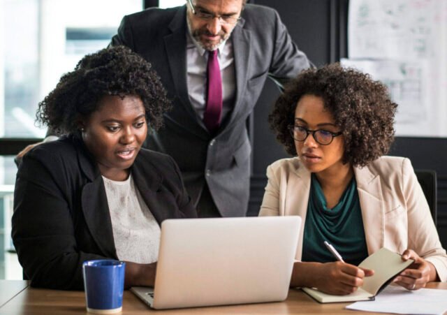 Business people in a discussion
